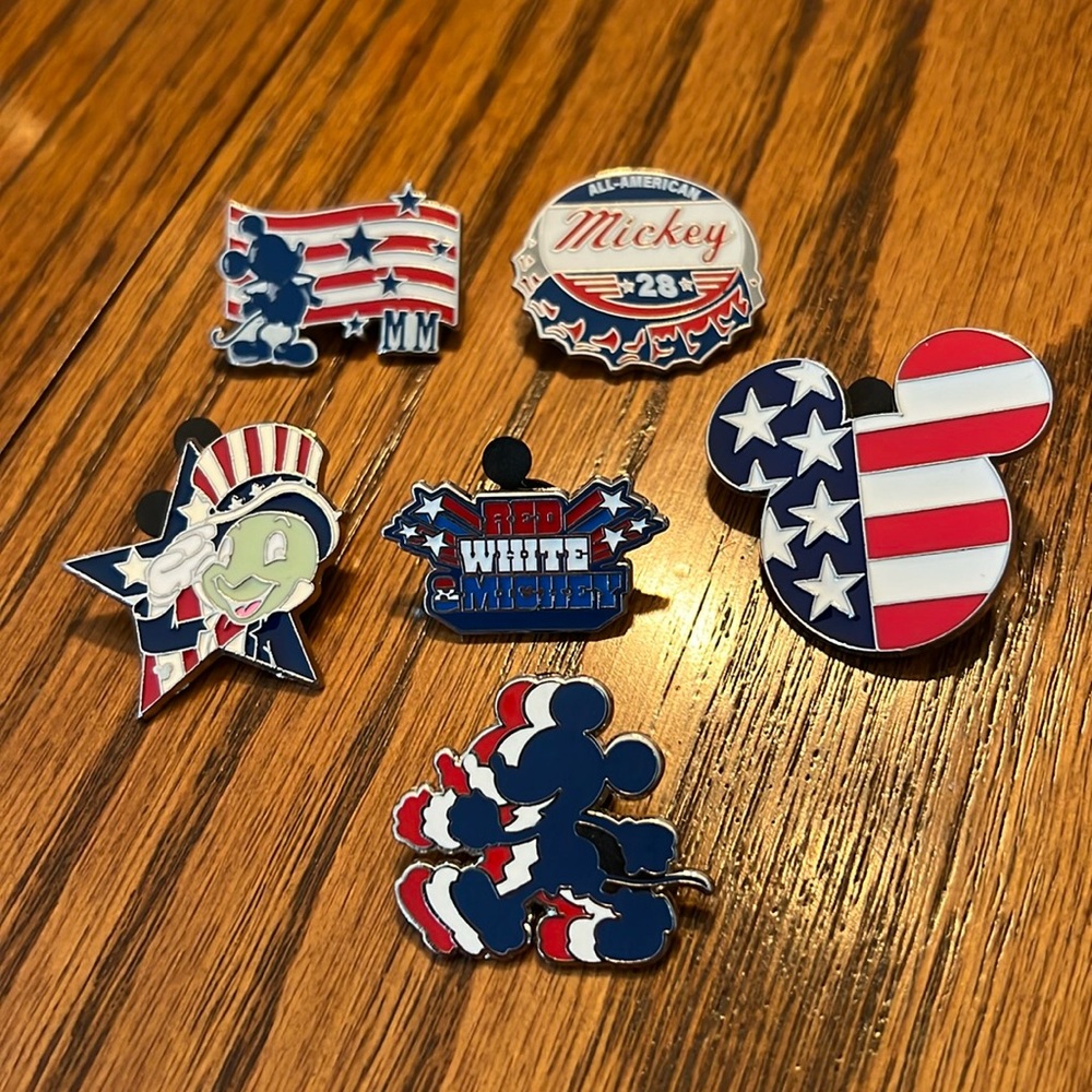 Disney pin lot of 6 patriotic Disney pins